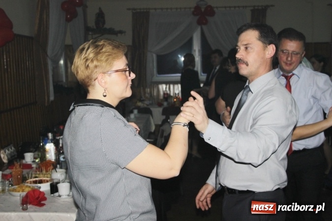 Zdjęcie w galerii na portalu naszraciborz.pl: Jubileuszowy bal walentynkowy Caritas w Wojnowicach  wiadomości z regionu