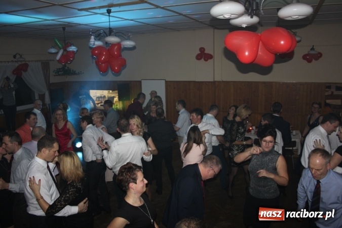 Zdjęcie w galerii na portalu naszraciborz.pl: Jubileuszowy bal walentynkowy Caritas w Wojnowicach  wiadomości z regionu