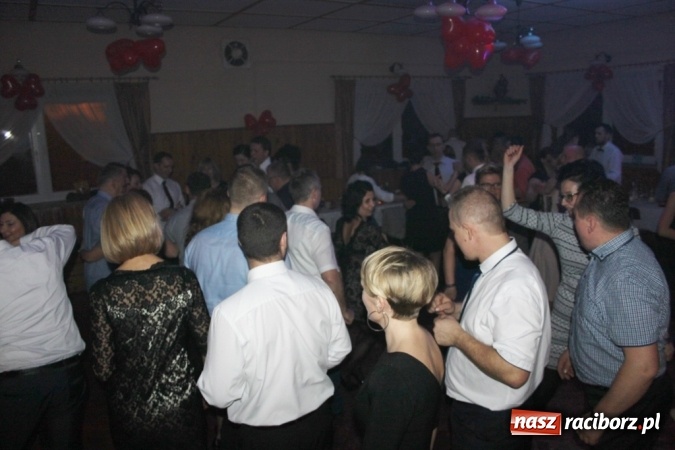 Zdjęcie w galerii na portalu naszraciborz.pl: Jubileuszowy bal walentynkowy Caritas w Wojnowicach  wiadomości z regionu
