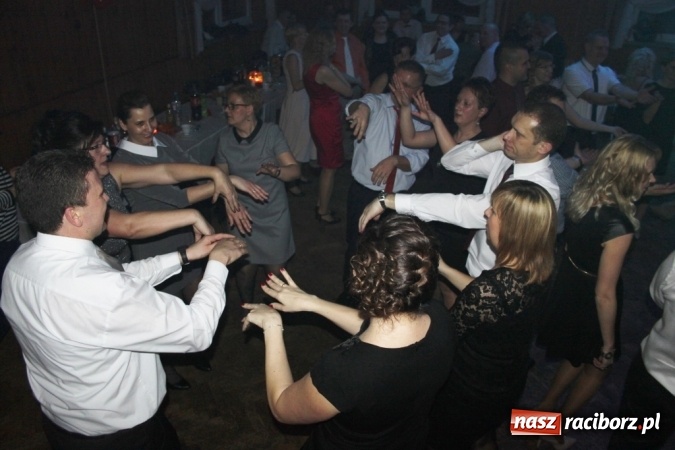 Zdjęcie w galerii na portalu naszraciborz.pl: Jubileuszowy bal walentynkowy Caritas w Wojnowicach  wiadomości z regionu