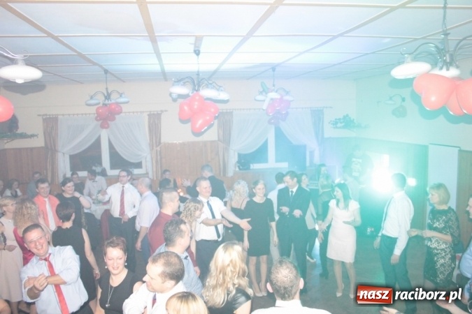 Zdjęcie w galerii na portalu naszraciborz.pl: Jubileuszowy bal walentynkowy Caritas w Wojnowicach  wiadomości z regionu