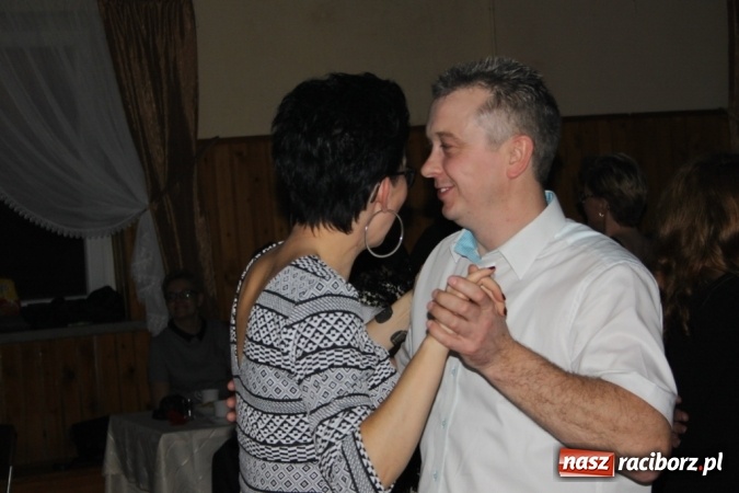 Zdjęcie w galerii na portalu naszraciborz.pl: Jubileuszowy bal walentynkowy Caritas w Wojnowicach  wiadomości z regionu