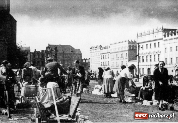 Zdjęcie w galerii na portalu naszraciborz.pl: Racibórz - kobiety czasów PRL-u. Zobacz archiwalne zdjęcia wiadomości z regionu