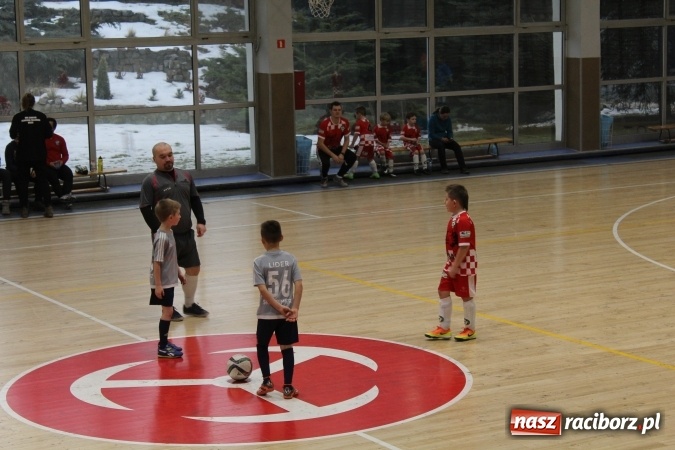 Zdjęcie w galerii na portalu naszraciborz.pl: Udany start młodych piłkarzy Tworkowa na turniejach w Brzegu i Šilheřovicach wiadomości z regionu