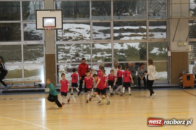 Zdjęcie w galerii na portalu naszraciborz.pl: Udany start młodych piłkarzy Tworkowa na turniejach w Brzegu i Šilheřovicach wiadomości z regionu