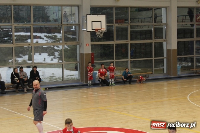 Zdjęcie w galerii na portalu naszraciborz.pl: Udany start młodych piłkarzy Tworkowa na turniejach w Brzegu i Šilheřovicach wiadomości z regionu