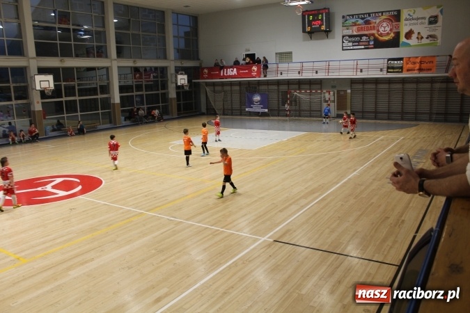 Zdjęcie w galerii na portalu naszraciborz.pl: Udany start młodych piłkarzy Tworkowa na turniejach w Brzegu i Šilheřovicach wiadomości z regionu