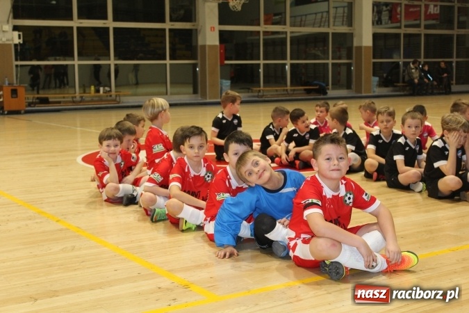 Zdjęcie w galerii na portalu naszraciborz.pl: Udany start młodych piłkarzy Tworkowa na turniejach w Brzegu i Šilheřovicach wiadomości z regionu