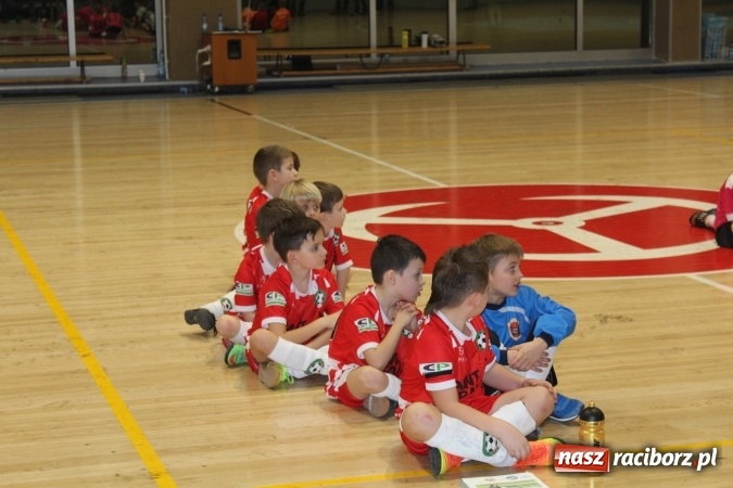 Zdjęcie w galerii na portalu naszraciborz.pl: Udany start młodych piłkarzy Tworkowa na turniejach w Brzegu i Šilheřovicach wiadomości z regionu