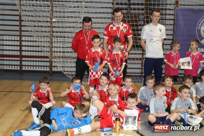 Zdjęcie w galerii na portalu naszraciborz.pl: Udany start młodych piłkarzy Tworkowa na turniejach w Brzegu i Šilheřovicach wiadomości z regionu