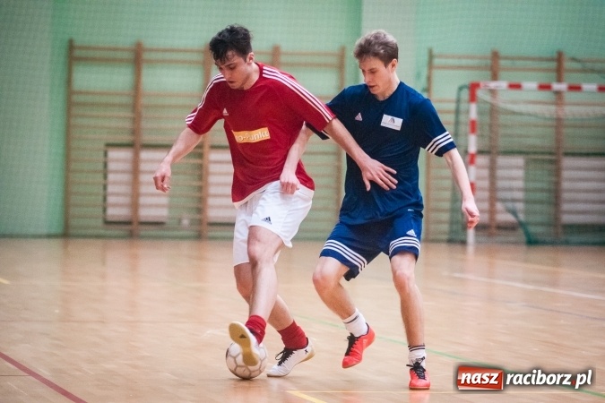 Zdjęcie w galerii na portalu naszraciborz.pl: Niedziela z HLPN. Galaktikos nowym mistrzem I ligi wiadomości z regionu