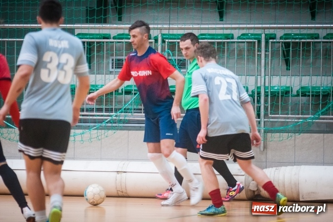 Zdjęcie w galerii na portalu naszraciborz.pl: Niedziela z HLPN. Galaktikos nowym mistrzem I ligi wiadomości z regionu