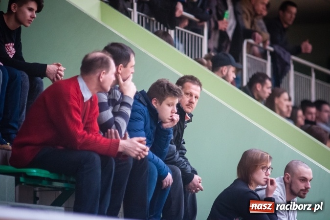 Zdjęcie w galerii na portalu naszraciborz.pl: Niedziela z HLPN. Galaktikos nowym mistrzem I ligi wiadomości z regionu