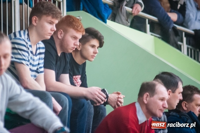 Zdjęcie w galerii na portalu naszraciborz.pl: Niedziela z HLPN. Galaktikos nowym mistrzem I ligi wiadomości z regionu