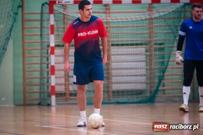 Zdjęcie w galerii na portalu naszraciborz.pl: Niedziela z HLPN. Galaktikos nowym mistrzem I ligi wiadomości z regionu