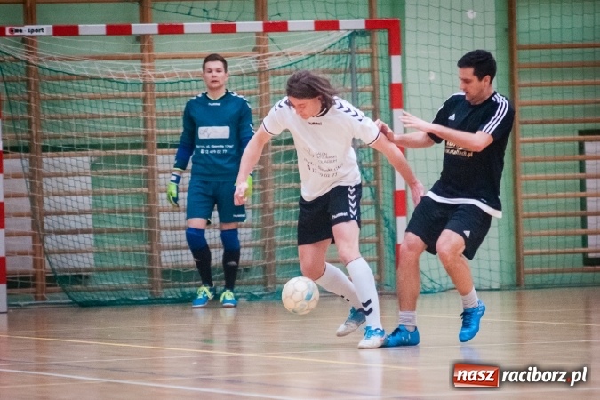 Zdjęcie w galerii na portalu naszraciborz.pl: Niedziela z HLPN. Galaktikos nowym mistrzem I ligi wiadomości z regionu