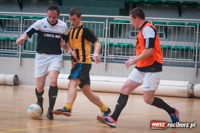 Zdjęcie w galerii na portalu naszraciborz.pl: Niedziela z HLPN. Galaktikos nowym mistrzem I ligi wiadomości z regionu