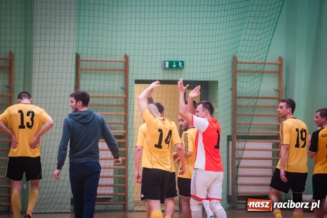 Zdjęcie w galerii na portalu naszraciborz.pl: Niedziela z HLPN. Galaktikos nowym mistrzem I ligi wiadomości z regionu