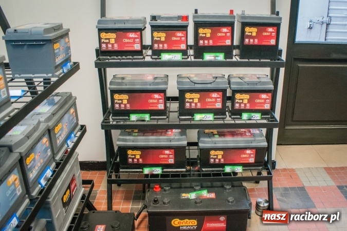 Zdjęcie w galerii na portalu naszraciborz.pl: Dlaczego akumulator nie lubi zimy? Odwiedź fachowców w Bal-Pol i dowiedz się, jak zapobiec problemom z samochodem! wiadomości z regionu
