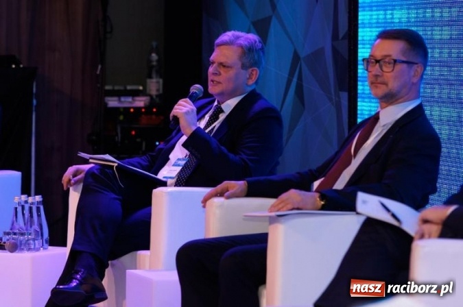 Zdjęcie w galerii na portalu naszraciborz.pl: Rafako uczestnikiem konferencji UDT - Nauka, technika, gospodarka - doświadczenia i perspektywy rozwoju wiadomości z regionu