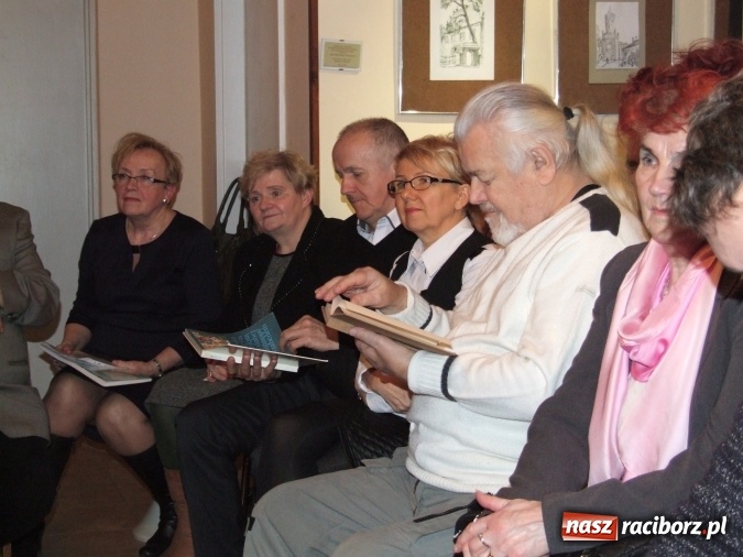Zdjęcie w galerii na portalu naszraciborz.pl: Racibórz okiem obcokrajowca - Towarzystwo Miłośników Ziemi Raciborskiej zaprasza na ciekawe spotkania wiadomości z regionu