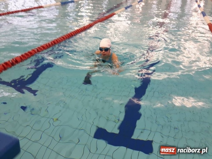 Zdjęcie w galerii na portalu naszraciborz.pl: Pływacy z ZSS i klubu Olimpiad Specjalnych Animusz na Narodowej Gali Halliwick wiadomości z regionu