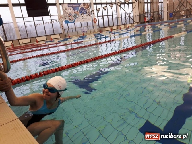 Zdjęcie w galerii na portalu naszraciborz.pl: Pływacy z ZSS i klubu Olimpiad Specjalnych Animusz na Narodowej Gali Halliwick wiadomości z regionu