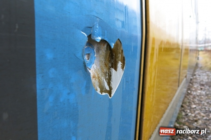 Zdjęcie w galerii na portalu naszraciborz.pl: Koleje Śląskie zamierzają ograniczyć wybryki pseudokibiców  wiadomości z regionu