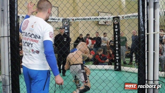 Zdjęcie w galerii na portalu naszraciborz.pl: Raciborzanie na lidze MMA w Świętochłowicach  wiadomości z regionu