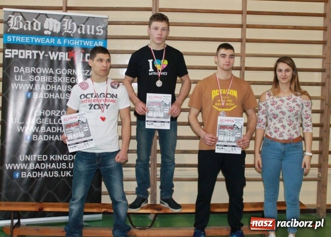 Zdjęcie w galerii na portalu naszraciborz.pl: Raciborzanie na lidze MMA w Świętochłowicach  wiadomości z regionu