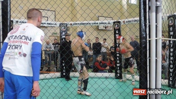 Zdjęcie w galerii na portalu naszraciborz.pl: Raciborzanie na lidze MMA w Świętochłowicach  wiadomości z regionu