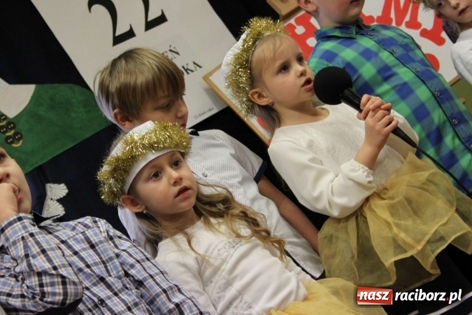 Zdjęcie w galerii na portalu naszraciborz.pl: Żyjcie nam sto lat! Dzień Babci i Dziadka w ZSP Wojnowice wiadomości z regionu