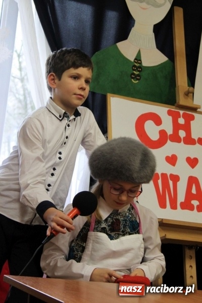 Zdjęcie w galerii na portalu naszraciborz.pl: Żyjcie nam sto lat! Dzień Babci i Dziadka w ZSP Wojnowice wiadomości z regionu