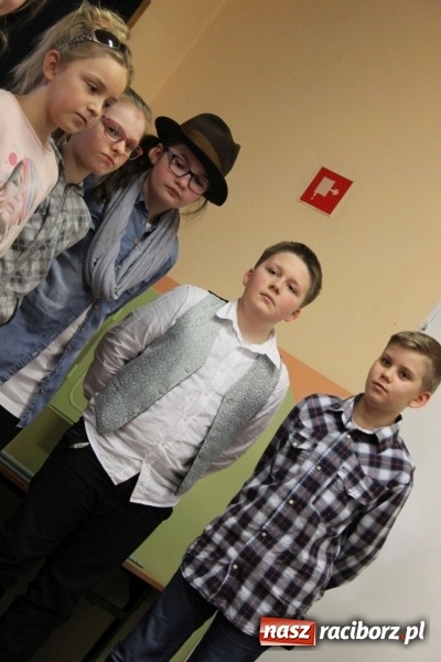 Zdjęcie w galerii na portalu naszraciborz.pl: Żyjcie nam sto lat! Dzień Babci i Dziadka w ZSP Wojnowice wiadomości z regionu