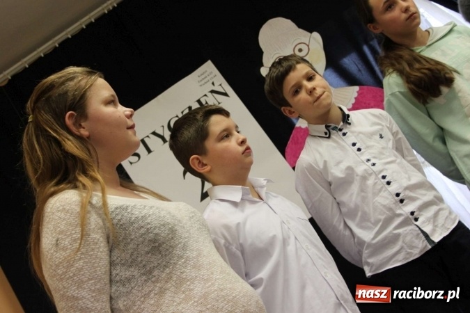 Zdjęcie w galerii na portalu naszraciborz.pl: Żyjcie nam sto lat! Dzień Babci i Dziadka w ZSP Wojnowice wiadomości z regionu