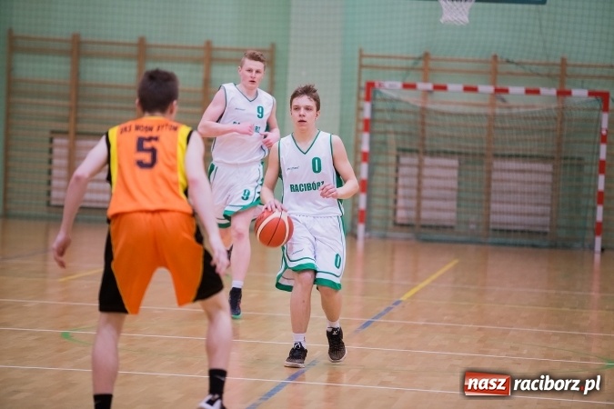 Zdjęcie w galerii na portalu naszraciborz.pl: Wyrównane spotkanie juniorów Ofensywy wiadomości z regionu