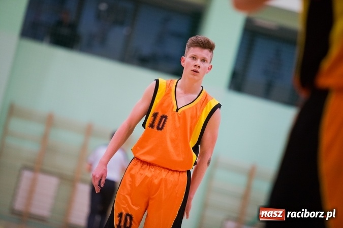 Zdjęcie w galerii na portalu naszraciborz.pl: Wyrównane spotkanie juniorów Ofensywy wiadomości z regionu