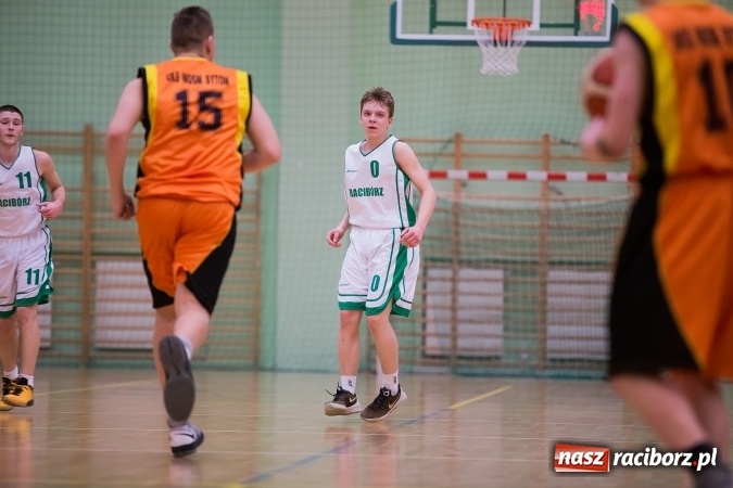 Zdjęcie w galerii na portalu naszraciborz.pl: Wyrównane spotkanie juniorów Ofensywy wiadomości z regionu