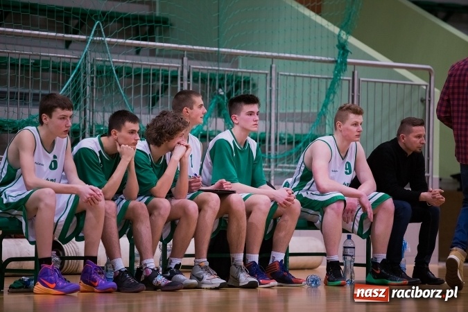 Zdjęcie w galerii na portalu naszraciborz.pl: Wyrównane spotkanie juniorów Ofensywy wiadomości z regionu