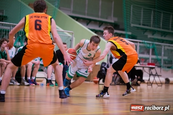 Zdjęcie w galerii na portalu naszraciborz.pl: Wyrównane spotkanie juniorów Ofensywy wiadomości z regionu