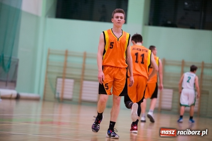 Zdjęcie w galerii na portalu naszraciborz.pl: Wyrównane spotkanie juniorów Ofensywy wiadomości z regionu