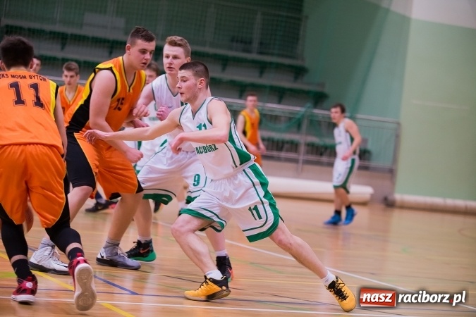 Zdjęcie w galerii na portalu naszraciborz.pl: Wyrównane spotkanie juniorów Ofensywy wiadomości z regionu