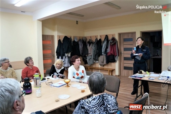 Zdjęcie w galerii na portalu naszraciborz.pl: Kolejne spotkanie policji z seniorami w klubie Itaka  wiadomości z regionu