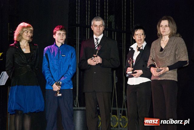 Zdjęcie w galerii na portalu naszraciborz.pl: Raciborskie Championy rozdane wiadomości z regionu