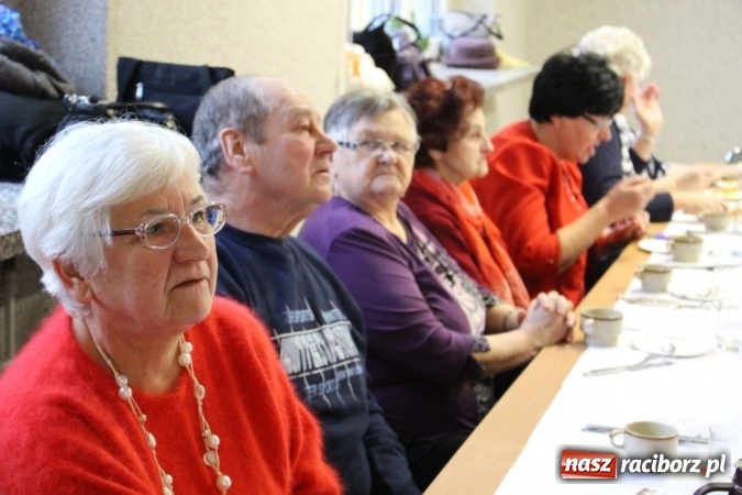 Zdjęcie w galerii na portalu naszraciborz.pl: Seniorzy z Nędzy świętowali Dzień Babci i Dziadka  wiadomości z regionu