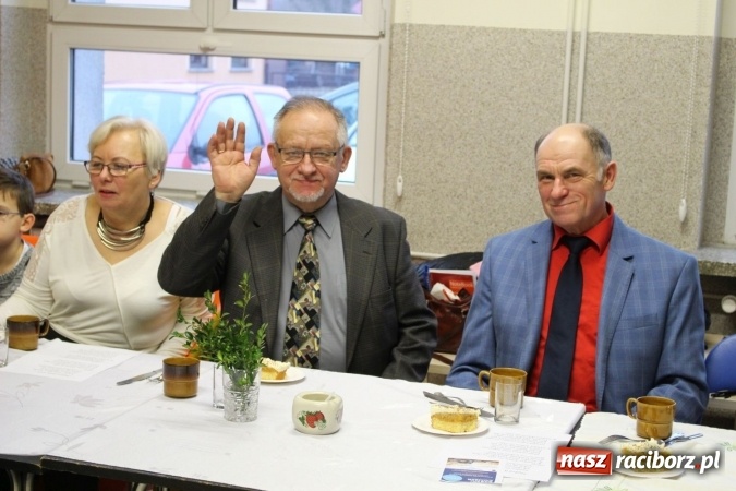 Zdjęcie w galerii na portalu naszraciborz.pl: Seniorzy z Nędzy świętowali Dzień Babci i Dziadka  wiadomości z regionu