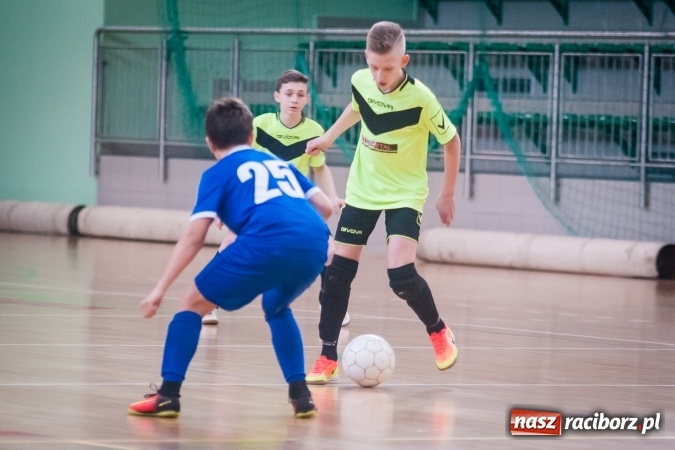 Zdjęcie w galerii na portalu naszraciborz.pl: Zimowa Liga Halowa. Unia Racibórz zdominowała Ligę Mistrzów. Naprzód Rydułtowy wygrał Ligę Europy wiadomości z regionu