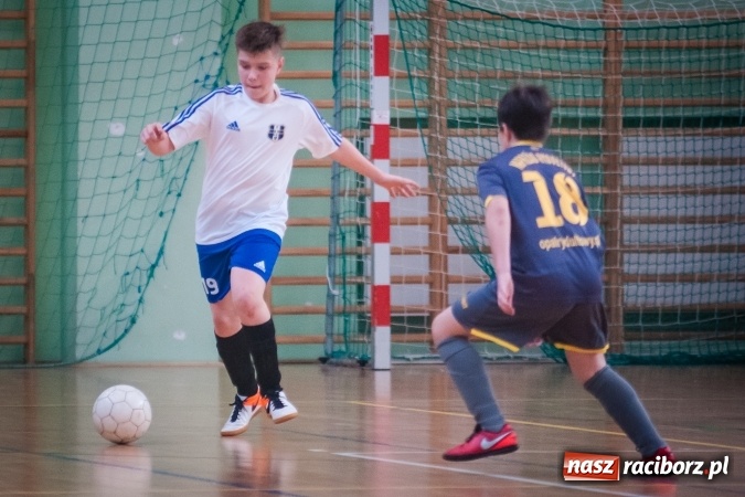 Zdjęcie w galerii na portalu naszraciborz.pl: Zimowa Liga Halowa. Unia Racibórz zdominowała Ligę Mistrzów. Naprzód Rydułtowy wygrał Ligę Europy wiadomości z regionu