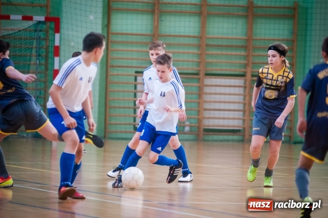 Zdjęcie w galerii na portalu naszraciborz.pl: Zimowa Liga Halowa. Unia Racibórz zdominowała Ligę Mistrzów. Naprzód Rydułtowy wygrał Ligę Europy wiadomości z regionu