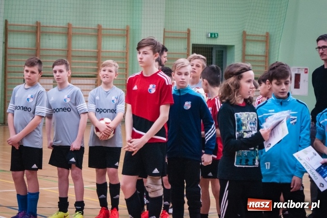 Zdjęcie w galerii na portalu naszraciborz.pl: Zimowa Liga Halowa. Unia Racibórz zdominowała Ligę Mistrzów. Naprzód Rydułtowy wygrał Ligę Europy wiadomości z regionu